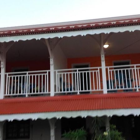 Location Saisonniere Bel Appartement Les Trois-Ilets Exterior foto
